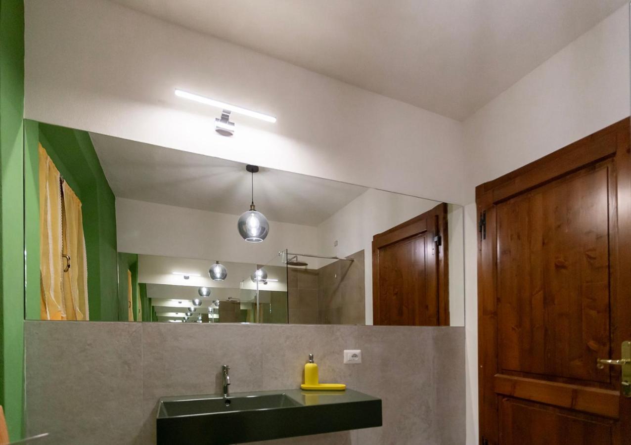 Double Room Private Bathroom